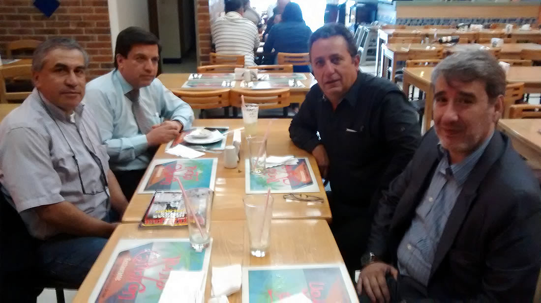 Almuerzo Noviembre 5 - Mario Navarro, Rodrigo Vargas, 